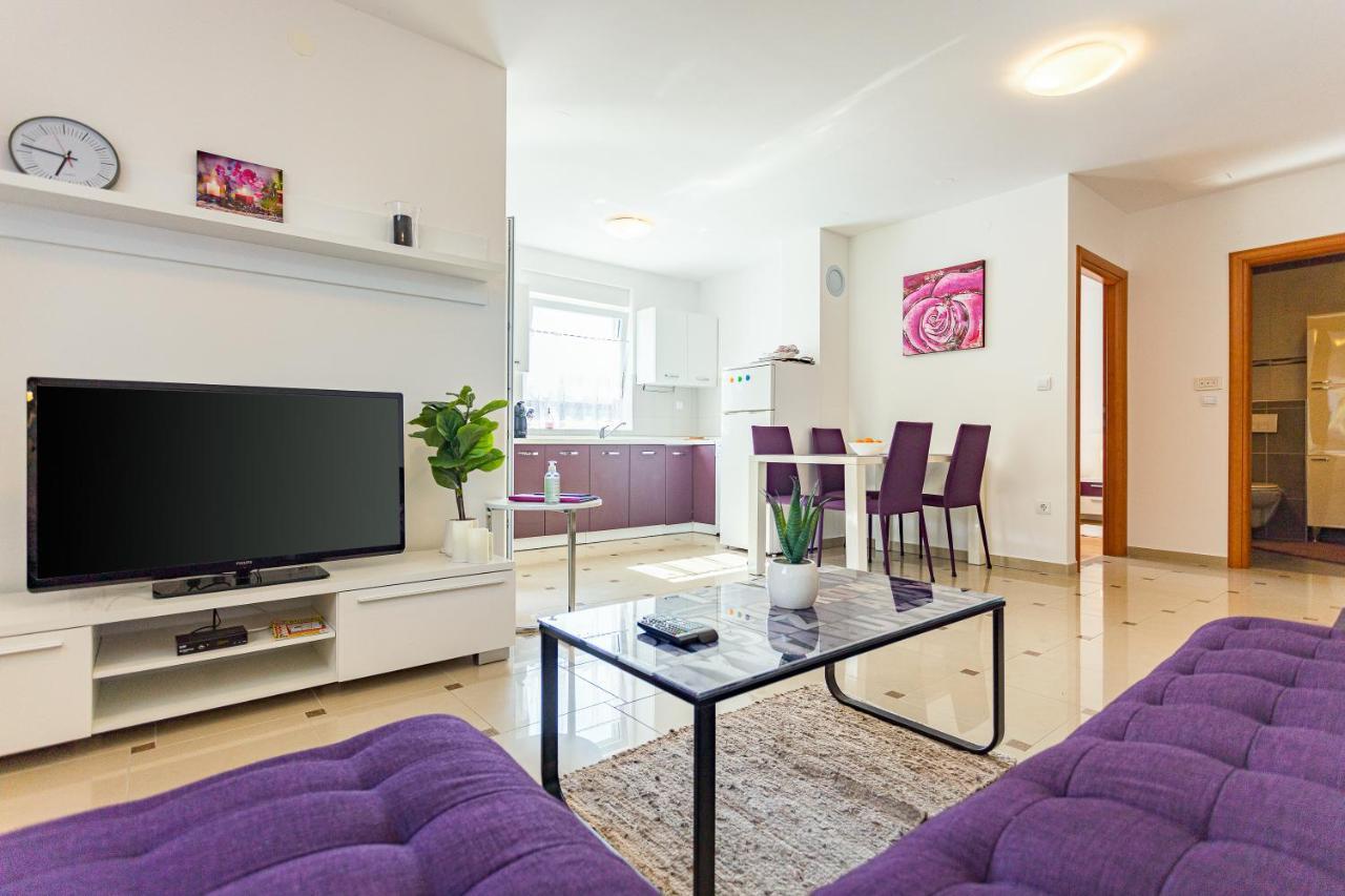 Seaside Apartment Lara Banjole Exterior photo